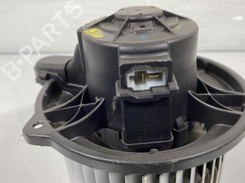 Used Heater blower motor Heater blower motor KIA CEE'D Hatchback (ED) 1.6 CRDi 115 (115 hp) 19981549 19981549