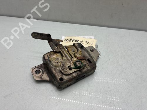 Fechadura do capot Fechadura do capot RENAULT CLIO III (BR0/1, CR0/1) 1.5 dCi (C/BR0G, C/BR1G) (68 hp) 39653597 39653597