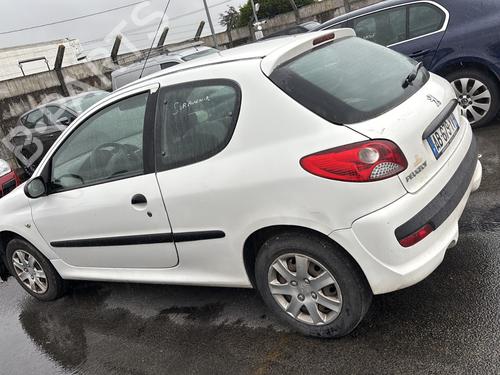 Left taillight PEUGEOT 206+ (2L_, 2M_) 1.4 HDi eco 70 | BP28704875C34 - Image 23