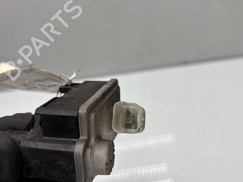 Fuel door actuator RENAULT CLIO V (B7_) 1.3 TCe 130 (B7MF) | BP32297238E18