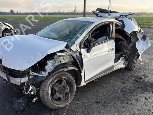 Brugte RENAULT CLIO IV (BH_) 1.5 dCi 75 (75 hp) 4223801