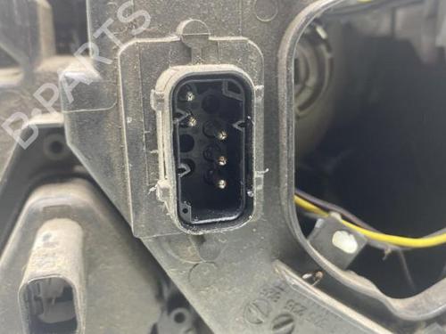Right headlight BMW X3 (E83) 2.0 d | BP20022712C29 