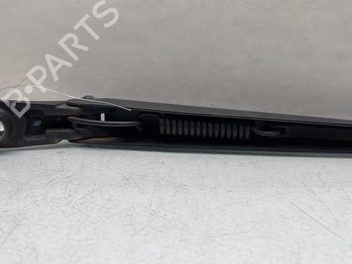 Used Front windshield wiper arm Front windshield wiper arm RENAULT CLIO III (BR0/1, CR0/1) 1.5 dCi (C/BR0G, C/BR1G) (68 hp) 31205812 31205812