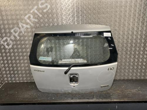 tailgate-audi-a1-8x1-8xk-16-tdi-737000x050-2010-2011-2012-2013-2014-2015-2016-2017-2018-2019-21956112 main image