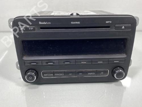 Used Radio Radio SKODA ROOMSTER (5J7) 1.6 TDI (90 hp) 19973591 19973591