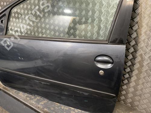 Left front door PEUGEOT 107 (PM_, PN_) 1.4 HDi | BP28047199C2