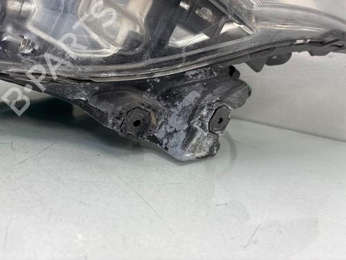 Used Left headlight Left headlight RENAULT LAGUNA III (BT0/1) 1.5 dCi (BT00, BT0A, BT0T, BT1J) (110 hp) 39984269 39984269
