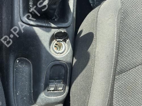 Left front window switch PEUGEOT 206+ (2L_, 2M_) 1.4 HDi eco 70 | BP30535659I27 