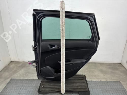 Used Right rear door Right rear door 38065979 38065979