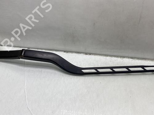 Used Front windshield wiper arm AUDI A3 (8P1) 1.9 TDI (105 hp) 24961147