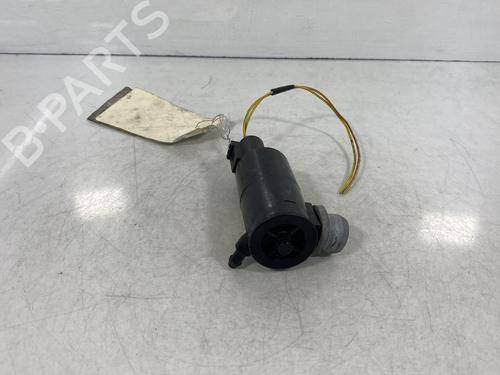 Used Washer pump Washer pump OPEL AGILA B (H08) 1.0 (F68) (65 hp) 20000925 20000925