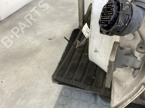 Left front door PEUGEOT EXPERT Van (222) 2.0 HDI | BP24054777C2 