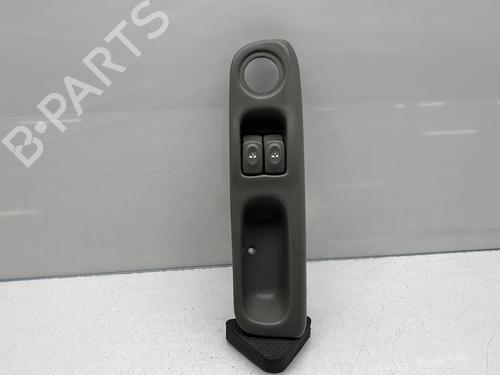 Used Left front window switch RENAULT TWINGO I (C06_) 1.2 (C066, C068) (58 hp) 30676879