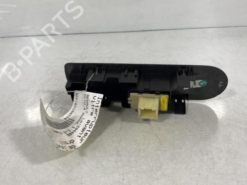 Used Right front window switch RENAULT CLIO IV (BH_) 1.5 dCi 75 (75 hp) 20023709