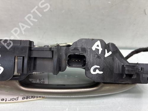 front-left-exterior-door-handle-renault-scenic-iii-jz01_-2008-2009-2010-2011-2012-2013-2014-2015-2016-38066162 main image