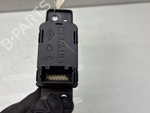 Used Switch Switch RENAULT KADJAR (HA_, HL_) 1.2 TCe 130 (HLMR) (130 hp) 33711369 33711369
