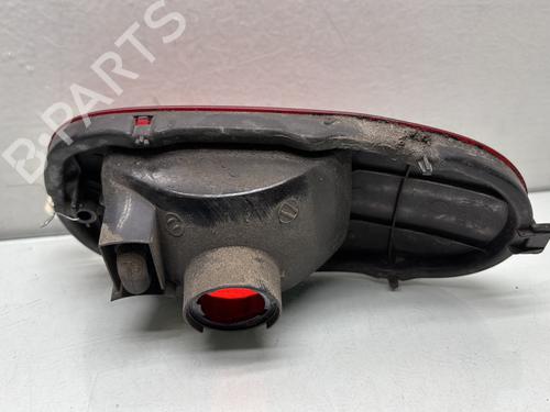 Rear fog light HYUNDAI SANTA FÉ I (SM) 2.0 CRDi 4x4 | BP28100353C37 