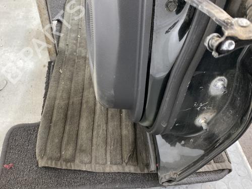 Left rear door RENAULT KOLEOS I (HY_) 2.0 dCi (HY0K) | BP26026922C4 