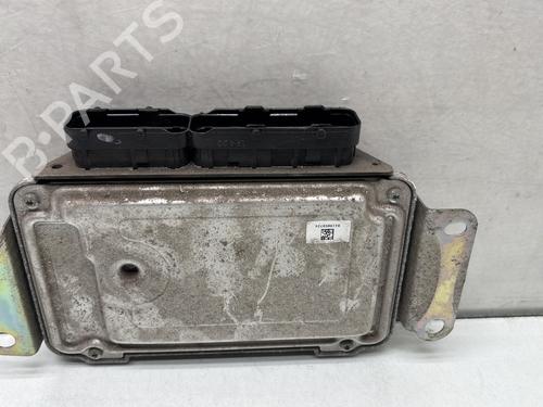 Used Engine control unit (ECU) Engine control unit (ECU) TOYOTA AYGO (_B1_) 1.0 (KGB10_, KGB10R) (68 hp) 28797808 28797808