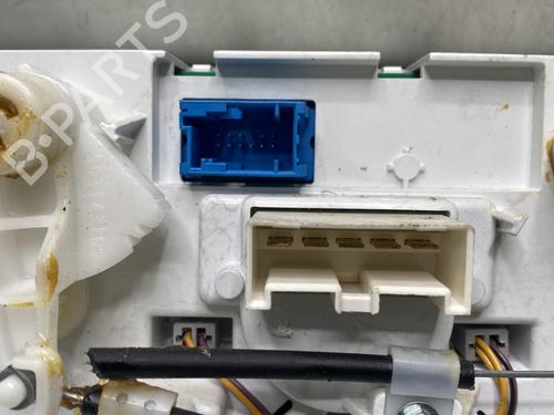 climate-control-fiat-grande-punto-199_-2005-30307363 main image