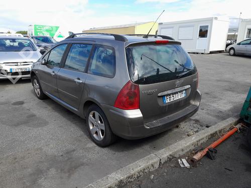 Fuse box PEUGEOT 307 Break (3E) 2.0 HDI 110 | BP31205848E1  - Image 8