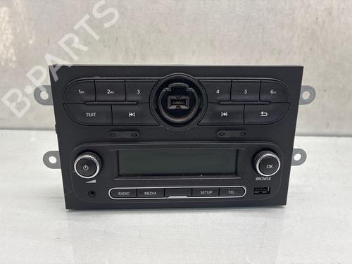 Radio RENAULT TWINGO III (BCM_, BCA_) 1.0 SCe 70 (BCMB) | BP36095267E6 - Image 4