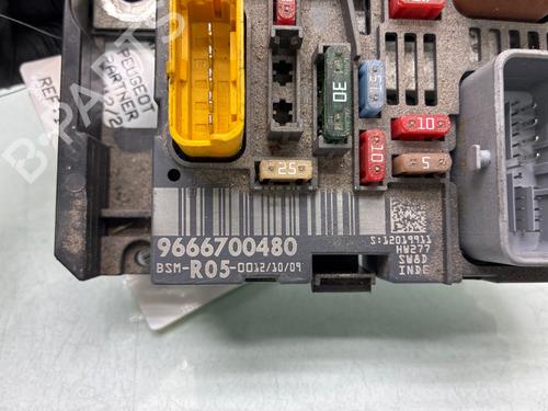 fuse-box-peugeot-partner-tepee-2008-38092677 main image