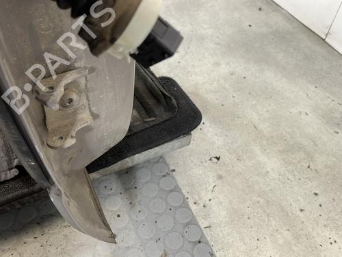 Dør højre bagtil CITROËN C4 CACTUS 1.2 VTi 82 | BP32062920C5