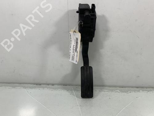 Pedal RENAULT LAGUNA III (BT0/1) 2.0 dCi (BT07, BT0J, BT14, BT1A, BT1S) (131 hp) 31134789