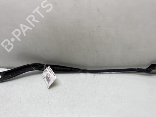 front-windshield-wiper-arm-renault-trafic-iii-van-fg_-2014-31858150 main image