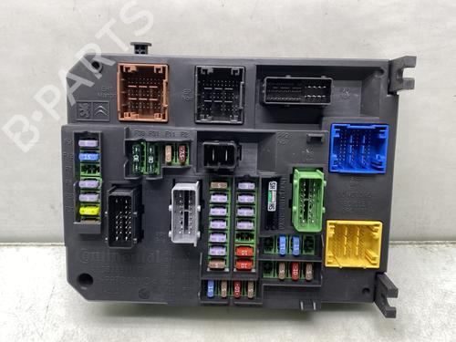 Used Fuse box CITROËN C4 II (NC_) 1.6 VTi 120 (NC5FS0, NC5FS9) (120 hp) 23765853