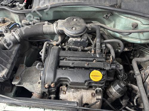 Right headlight OPEL CORSA C (X01) 1.0 (F08, F68) | BP29939572C29