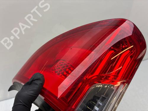 left-tailgate-light-peugeot-2008-i-cu_-2013-39901812 main image