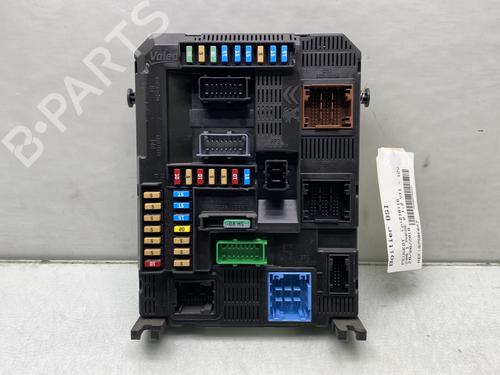 Used Fuse box PEUGEOT 208 I (CA_, CC_) 1.2 VTI 82 (82 hp) 22314810
