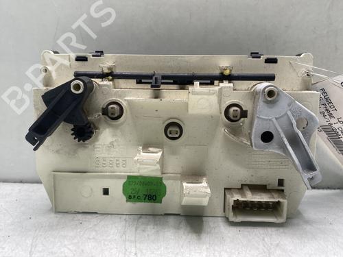 Used Climate control Climate control PEUGEOT 206 CC (2D) 1.6 16V (2DNFUF, 2DNFUR) (109 hp) 31205494 31205494