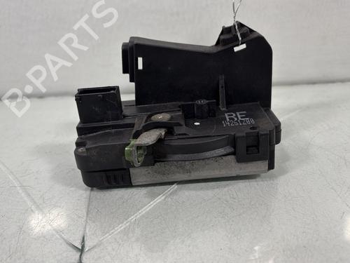 Højre fortil lås OPEL ASTRA G Convertible (T98) 2.2 16V (F67) (147 hp) 30438327