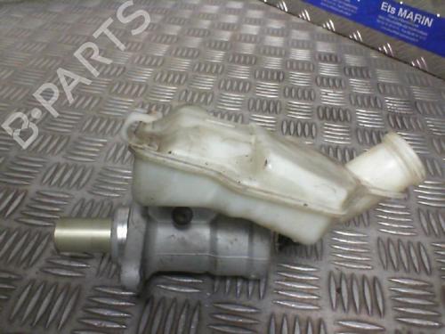 Brake master cylinder FORD FIESTA V (JH_, JD_) 1.4 16V | BP20006284M77