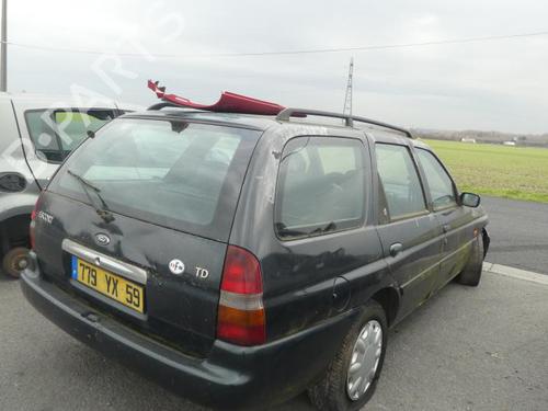 Brugte FORD ESCORT V Turnier (ANL) 1.8 i 16V 1828635