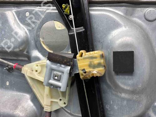Elevalunas delantero derecho Elevalunas delantero derecho VW POLO IV (9N_, 9A_) 1.2 (60 hp) 36474191 36474191
