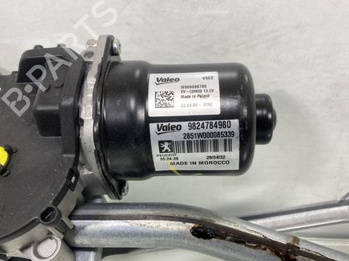 Used Front wiper motor Front wiper motor PEUGEOT 2008 II (UD_, US_, UY_, UJ_, UR_, UC_) 1.2 PureTech 130 (USHNS, URHNS) (130 hp) 19959239 19959239