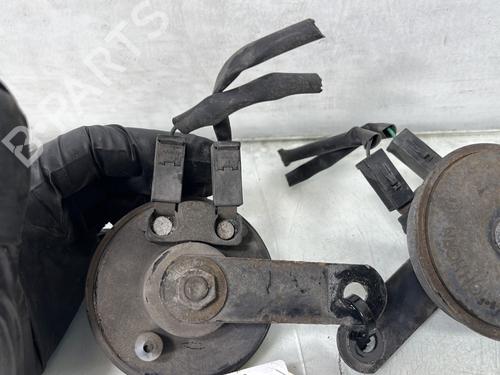 Used Horn Horn NISSAN JUKE (F15) 1.5 dCi (110 hp) 33831077 33831077