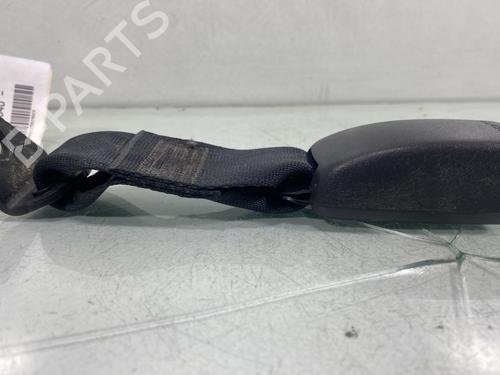 Used Seat buckle Seat buckle TOYOTA YARIS (_P9_) 1.4 D-4D (NLP90_, NLP90R) (90 hp) 30878530 30878530