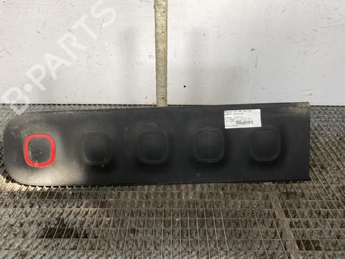 Used Door moulding trim CITROËN C3 III (SX) 1.6 BlueHDi 100 (99 hp) 24658290