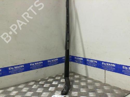 Used Front windshield wiper arm PEUGEOT 307 (3A/C) 1.6 HDi 110 (109 hp) 20036456