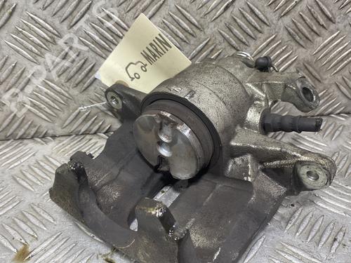 Højre bremsekaliber foran CITROËN C5 II (RC_) 1.6 HDi (RC8HZB) | BP30297072M104