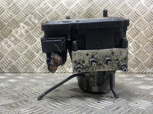 Used ABS pump VW GOLF VI (5K1) 1.6 TDI (105 hp) 27539740