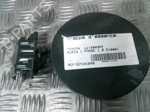 Used Fuel flap TOYOTA AURIS (_E15_) 2.0 D-4D (ADE150_, ADE150R) (126 hp) 20027235