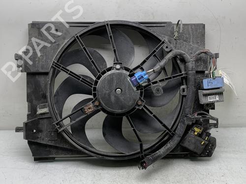 Used Radiator fan Radiator fan DACIA DOKKER MPV (KE_) 1.5 dCi (KEAJ, KEAH) (90 hp) 19965504 19965504