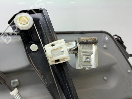 Used Front right window mechanism Front right window mechanism MERCEDES-BENZ A-CLASS (W169) A 180 CDI (169.007, 169.307) (109 hp) 40271018 40271018