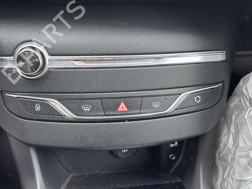 Left rear door PEUGEOT 308 II (LB_, LP_, LW_, LH_, L3_) 1.6 BlueHDi 120 | BP29999554C4